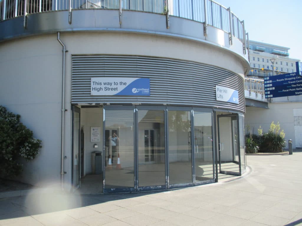 Southend 002