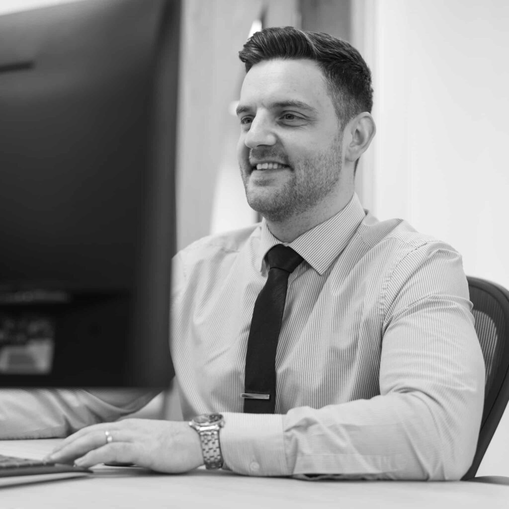 Lift Consultant in London - Patrick Garrity
