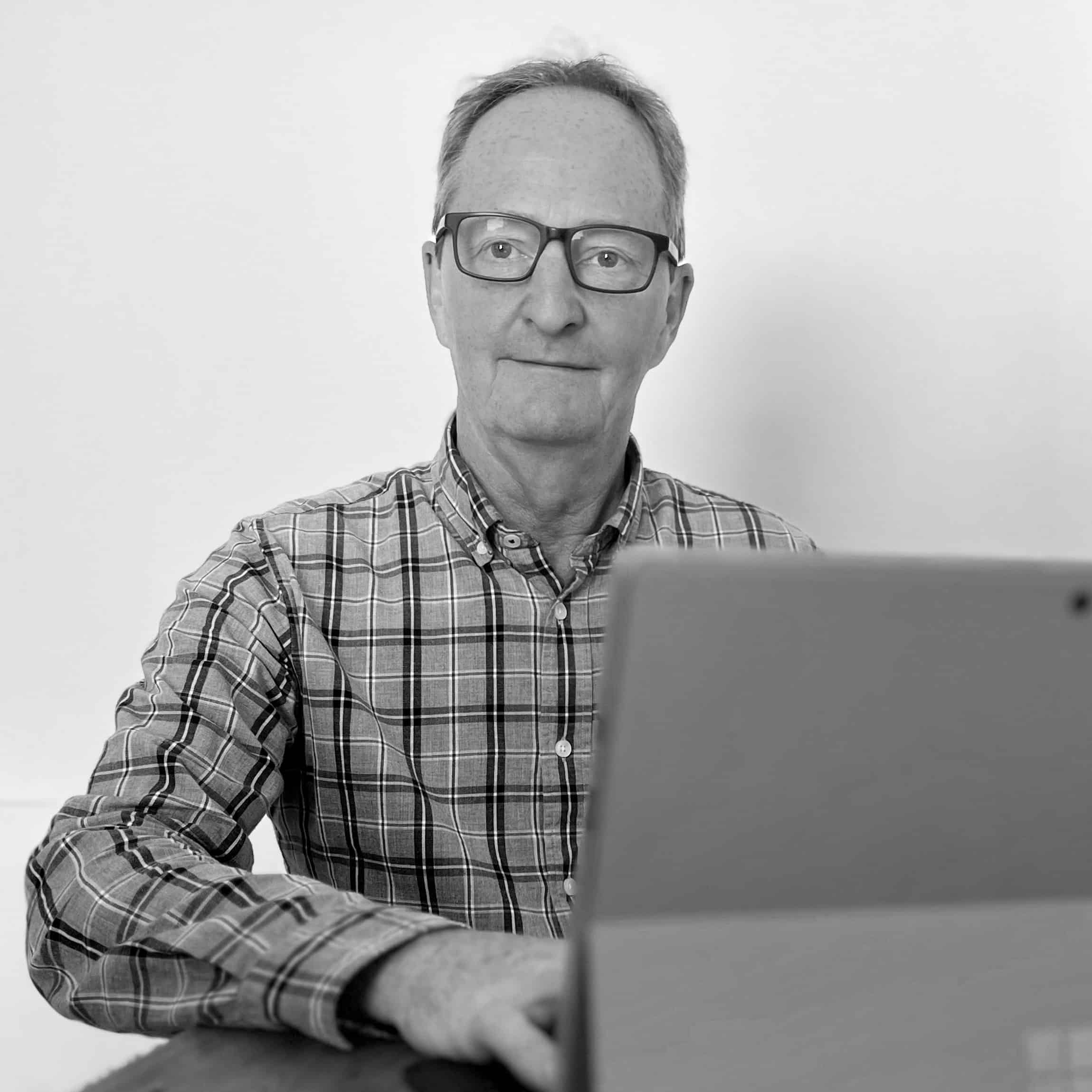 ILECS Welcomes New Lift Consultant To The Team 8 ILECS Welcomes New Lift Consultant To The Team
